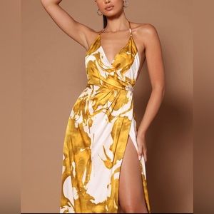 A taste of Paradise Satin Maxi dress. Can be worn for any occasion.Fashion wise